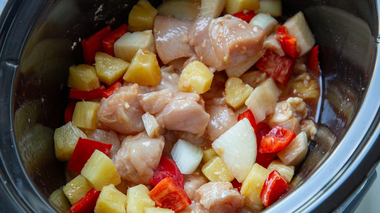 sweet and sour chicken in slow cooker