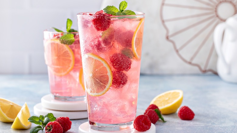 Raspberry lemonade with fruit