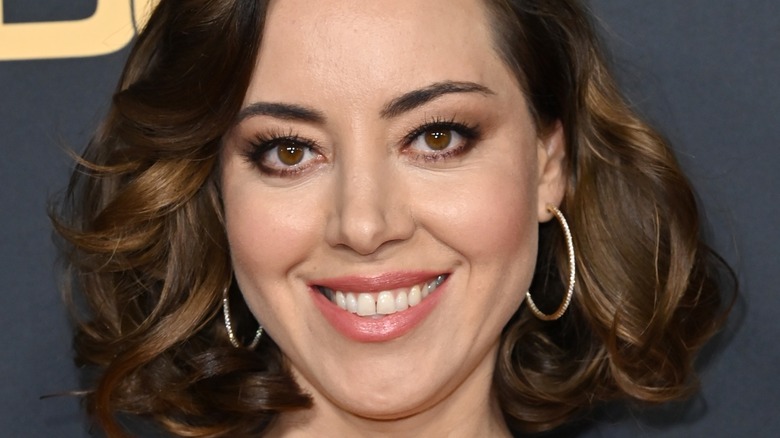 aubrey plaza smiles