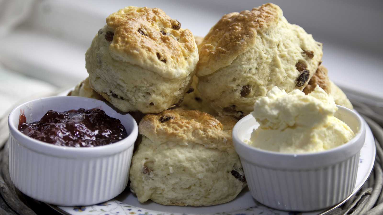 Soft Or Solid? Here's What To Look For When Perfecting Your Scone Dough