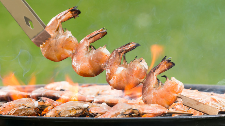 Prawns on a barbecue grill
