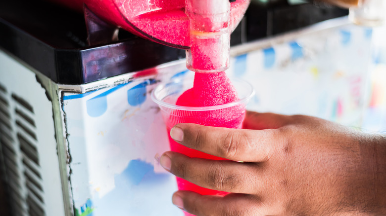 machine dolling out a slushie