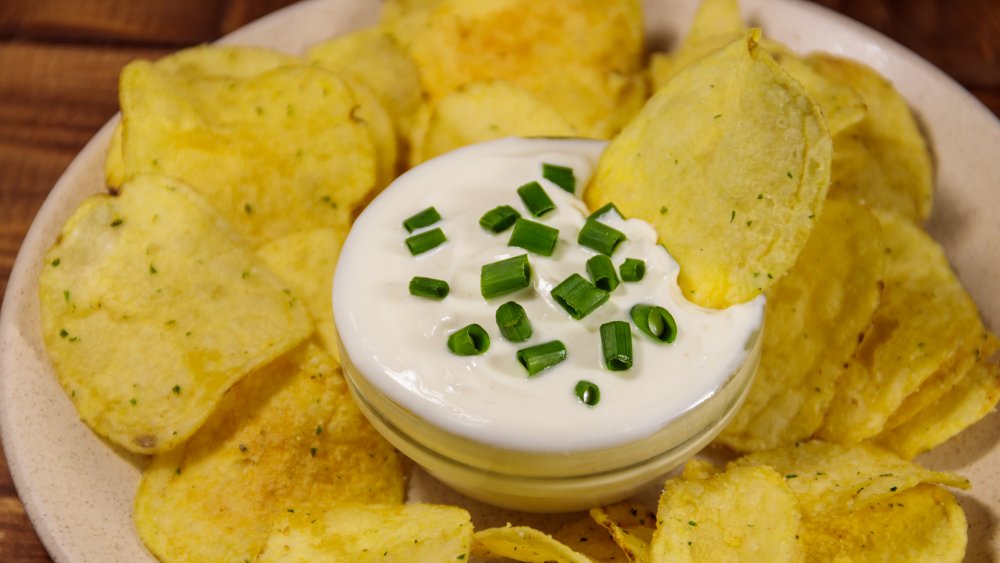 Sour cream and onion potato chips