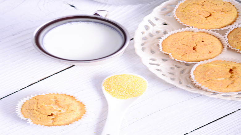 Cornbread in Buttermilk