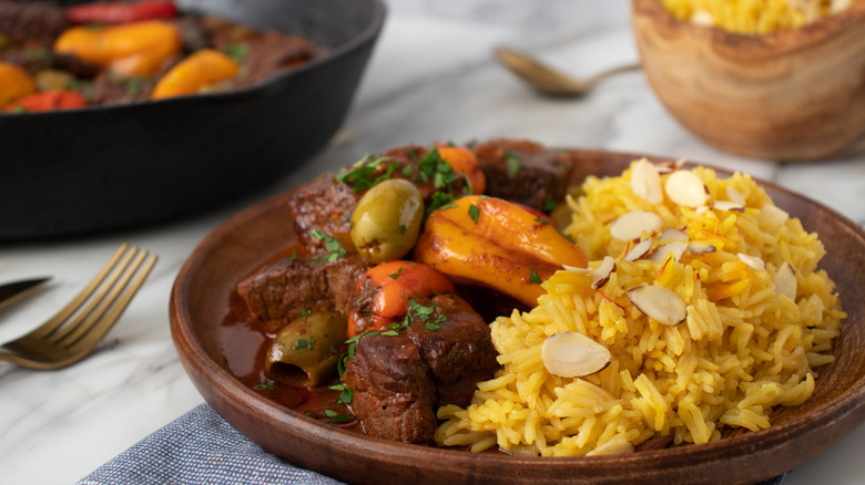 beef tips with almond saffron rice