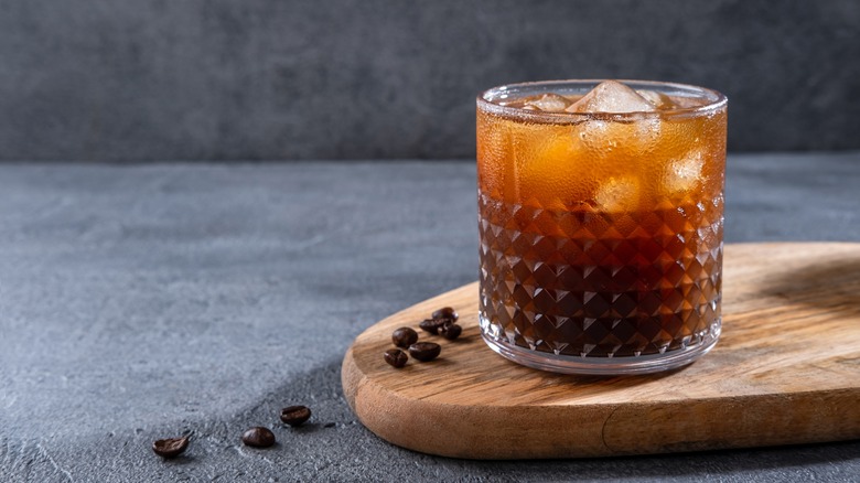 espresso tonic with coffee beans