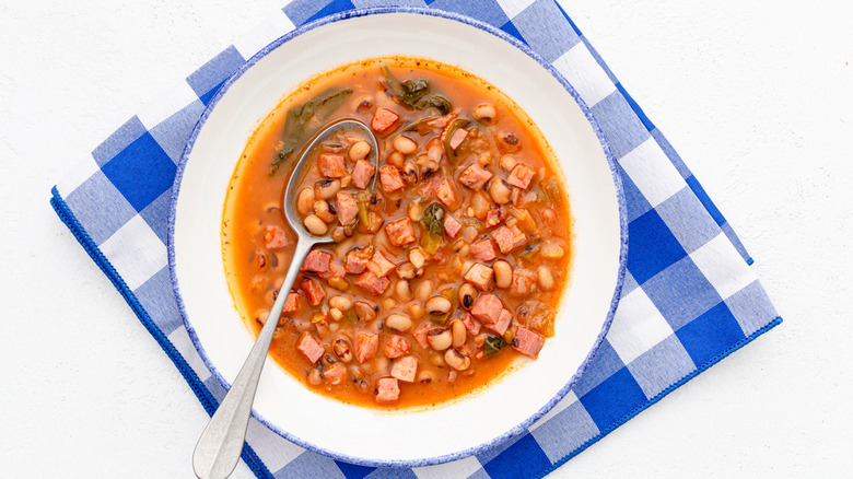Spicy black eyed pea soup recipe
