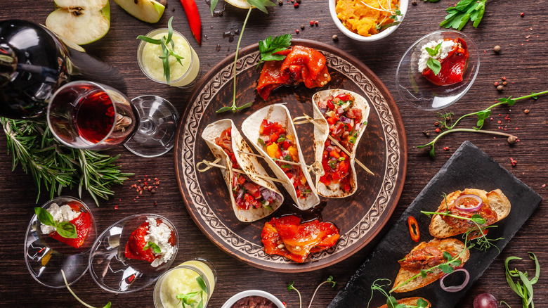 Tacos with red wine