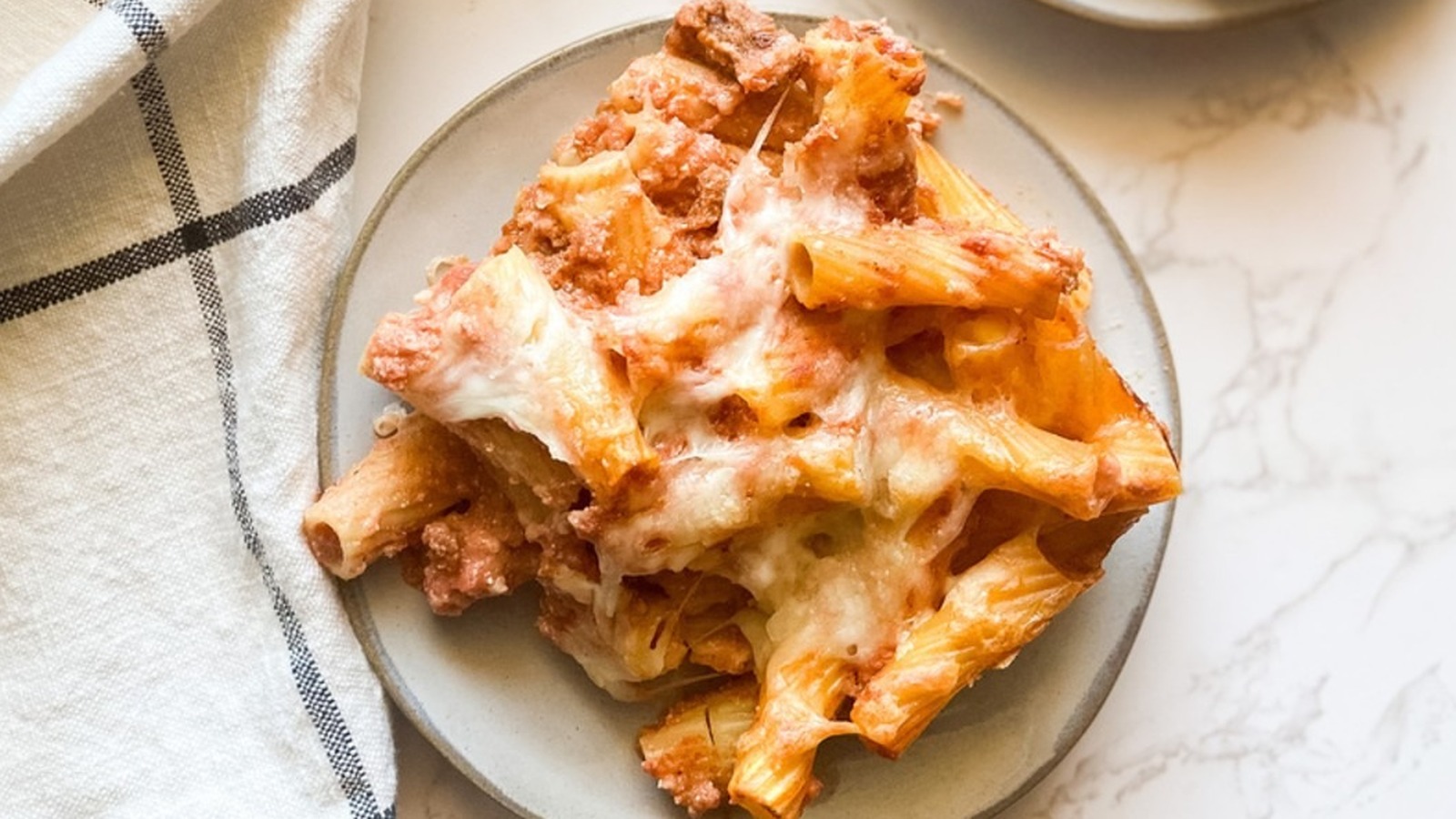 Spicy Sausage And Ricotta Pasta Recipe That's Exploding With Flavor