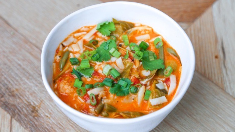 Spicy Thai curry soup