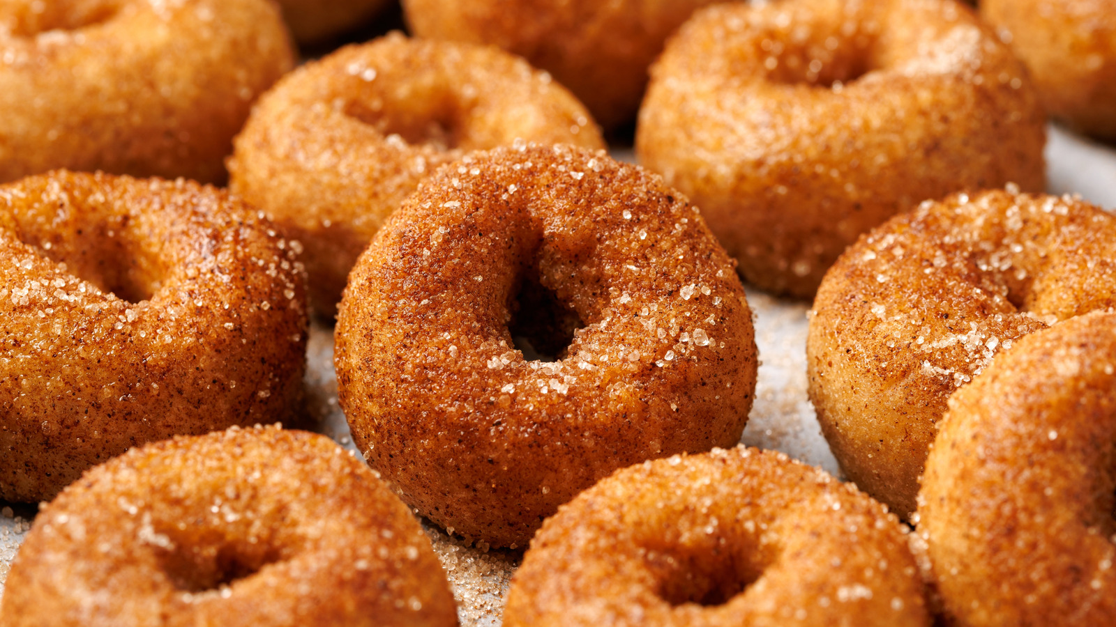 Still Throwing Away Stale Donuts? This Easy Salad Hack Is A Tastier ...