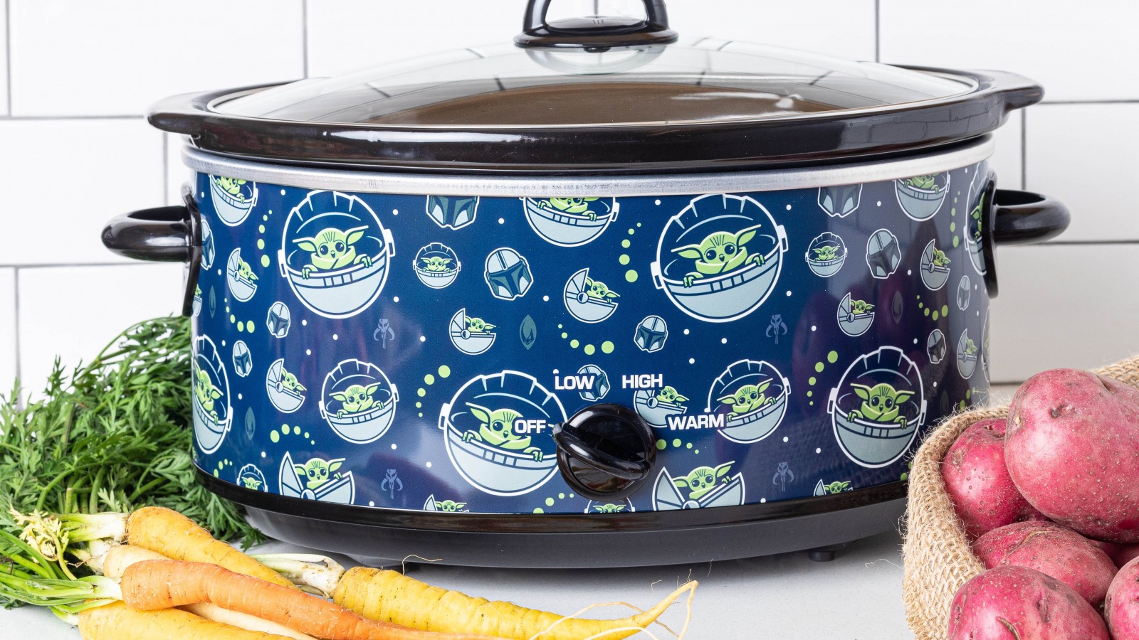 Star Wars The Mandalorian 2-Quart Slow Cooker