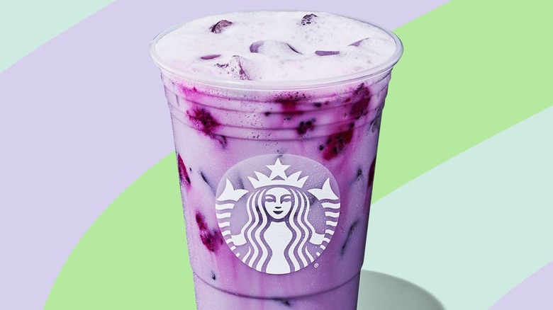 Starbucks Lavender Oatmilk Chill drink