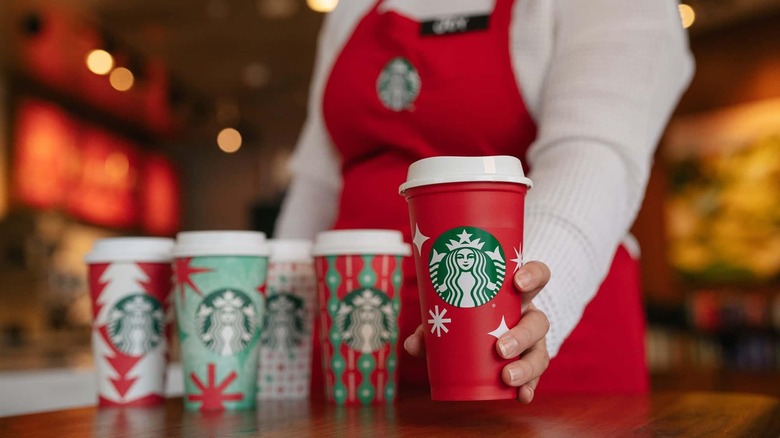 Starbucks holiday cups for 2022