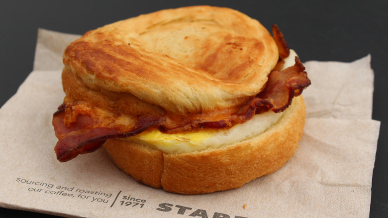 Starbucks egg and bacon sandwich