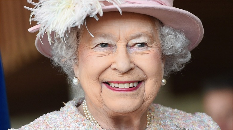 Queen Elizabeth headshot 