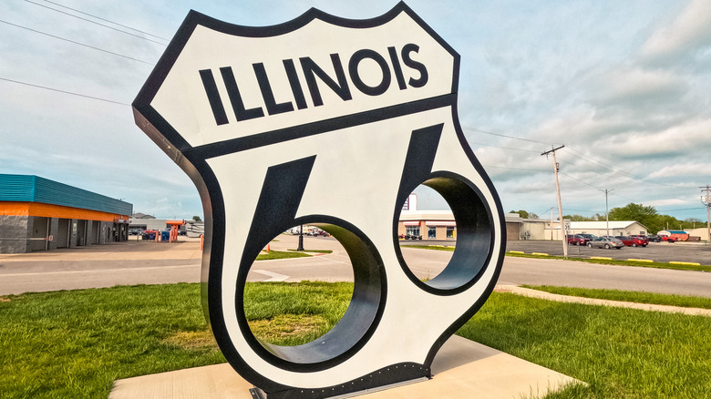 Sign depicting Illinois Route 66