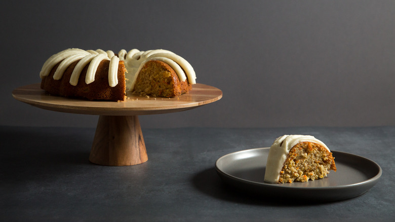 Carrot bundt cake served on gray table
