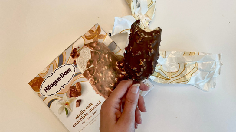 Häagen-Dazs ice cream bar