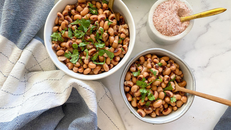 black-eyed peas with cilantro
