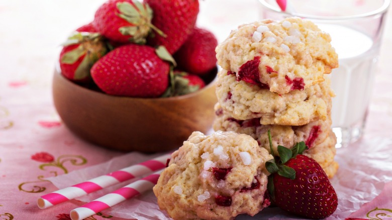 Strawberry Shortcake Cookies Are A Crunchy Take On A Delicate Dessert