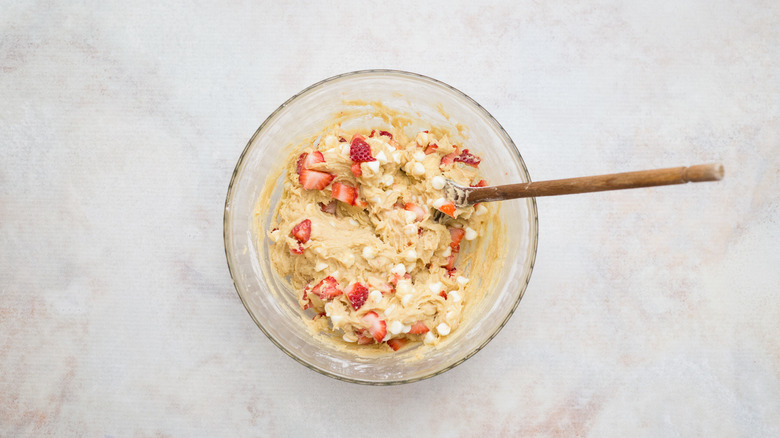strawberry blondie batter in mixing bowl