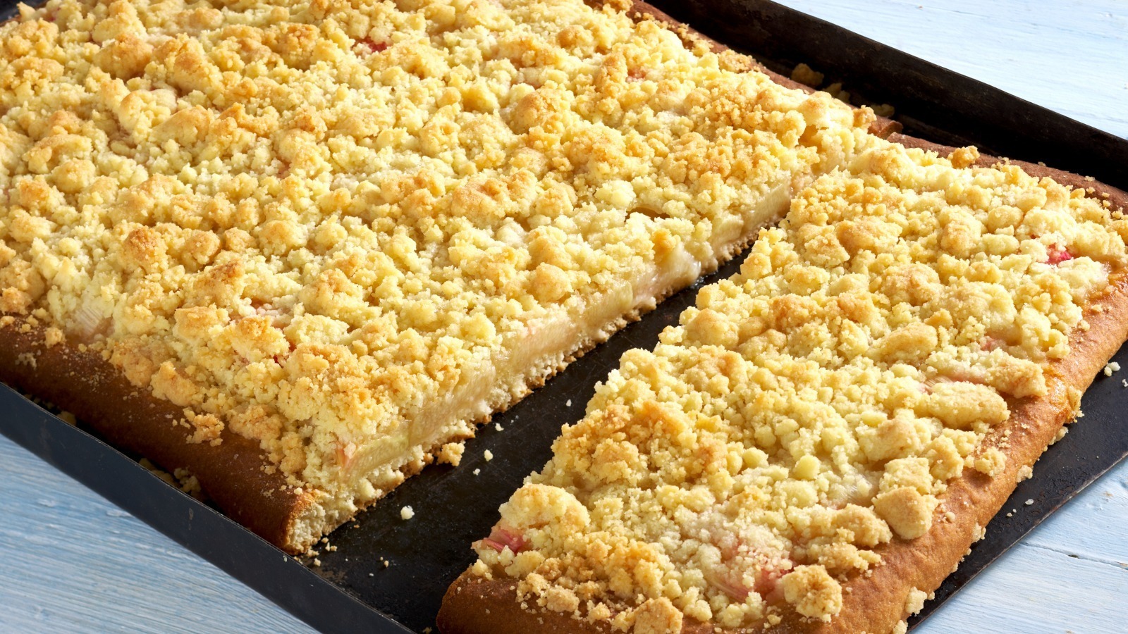 Streusel Kuchen: Germany&amp;#39;s Take On Coffee Cake - Mashed - TrendRadars