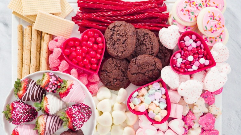 Pink Valentine's Day desserts