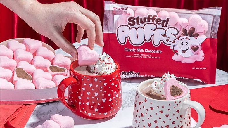 Chocolate-filled stuffed puffs