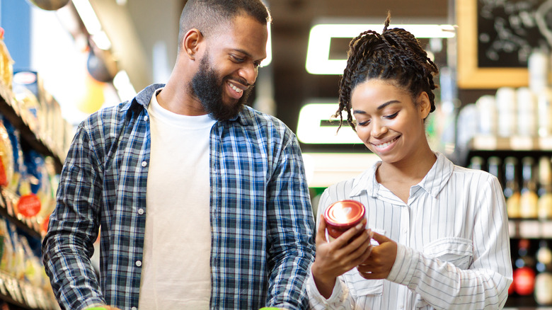 Shoppers choosing food products