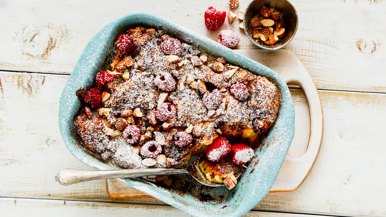 croissant pudding with berries