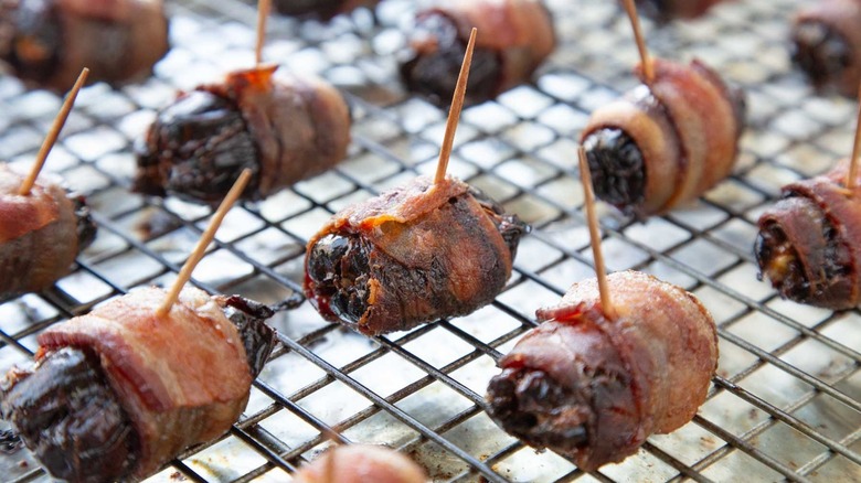 dates wrapped in bacon