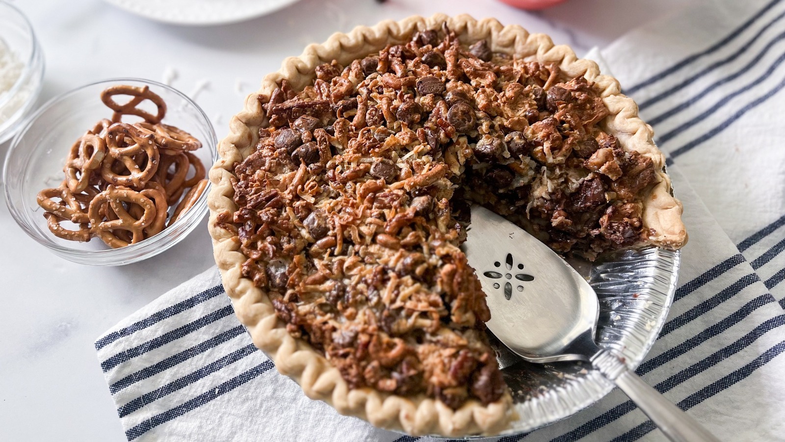 Sweet And Salty Texas Trash Pie Recipe