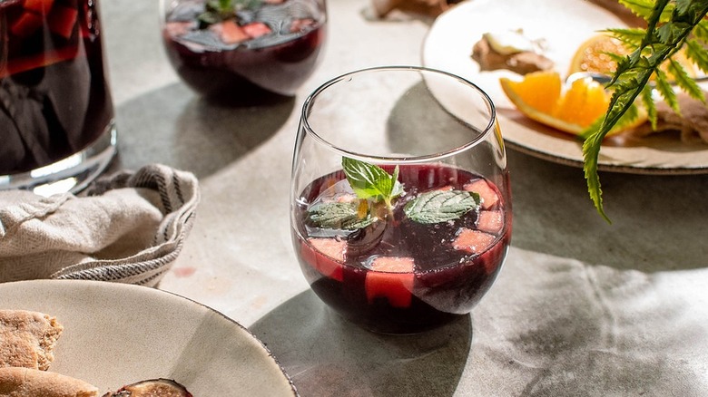 Sweet Red Sangria Recipe