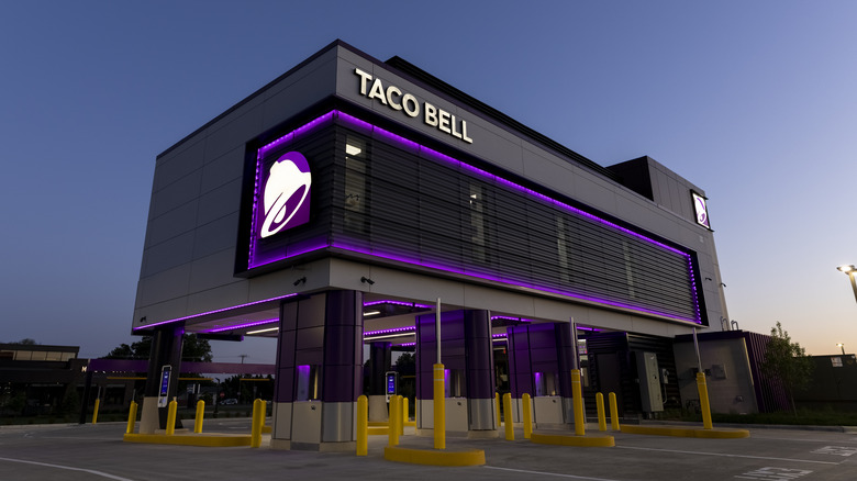 Taco Bell restaurant location