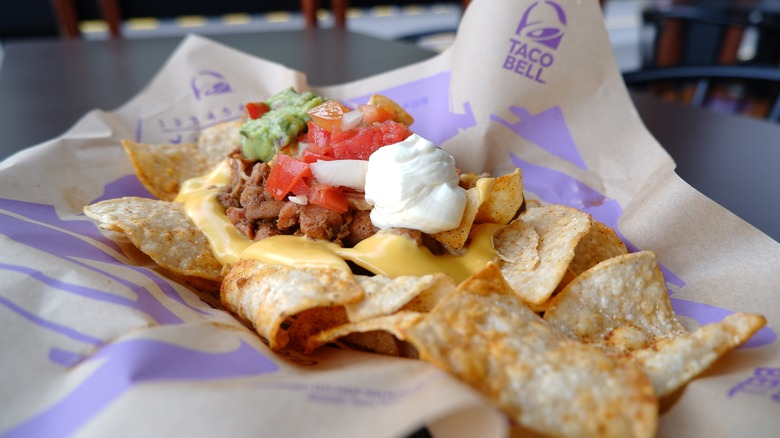 Taco Bell nachos with sour cream