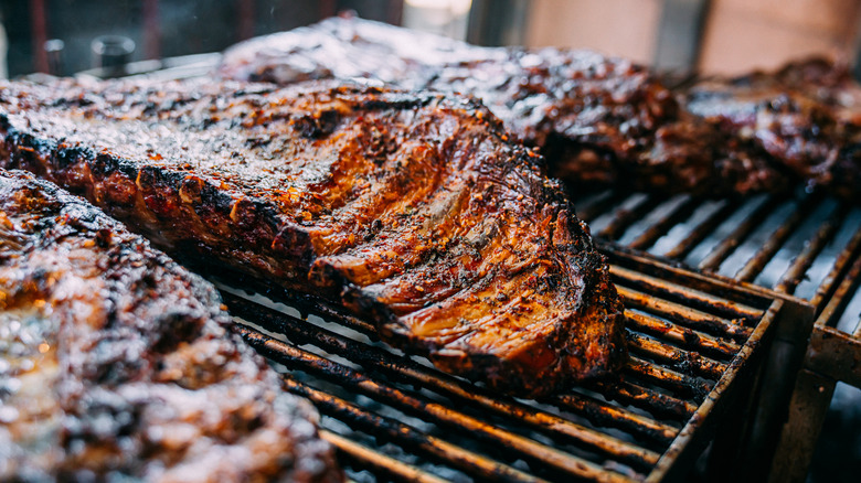 Ribs on smoker grates