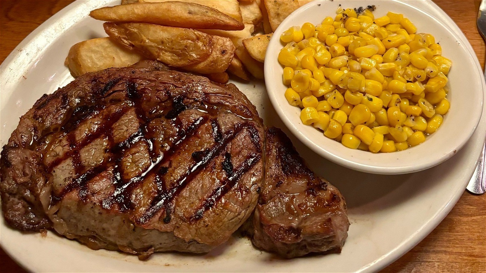 Make Any Texas Roadhouse Steak Better With This Sauce Request