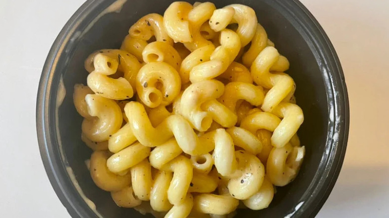 Mac and cheese from Outback Steakhouse in a to-go container
