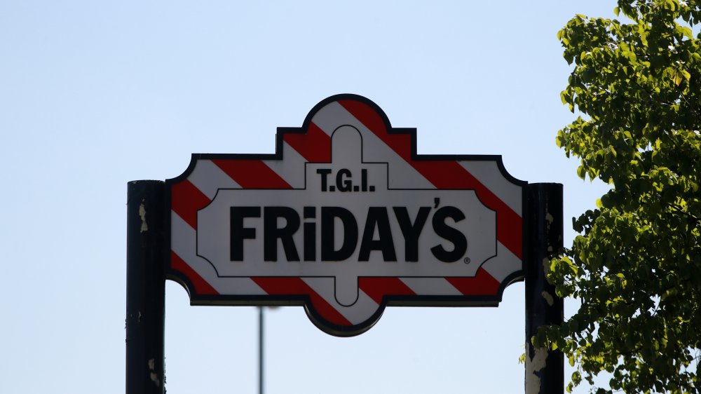 TGI Fridays Signage