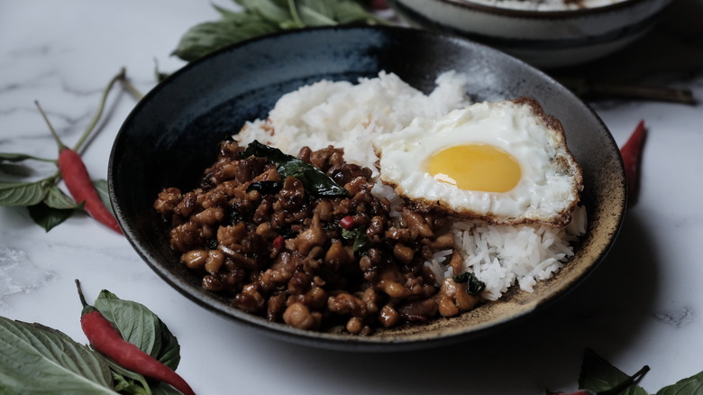basil chicken in bowl 