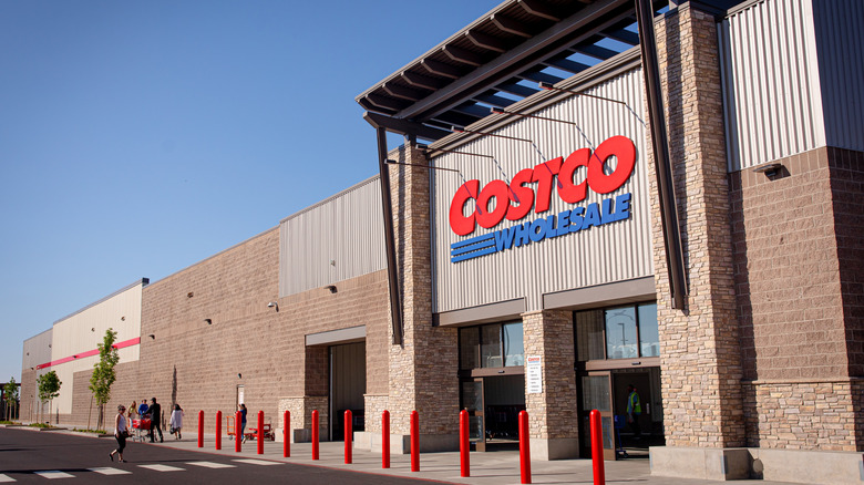 diagonal angle of Costco exterior