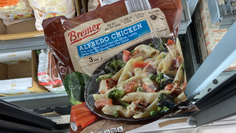 bag of Bremer Alfredo Chicken skillet
