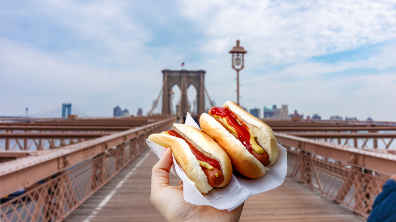 Hot dogs on the Brooklyn Bridge