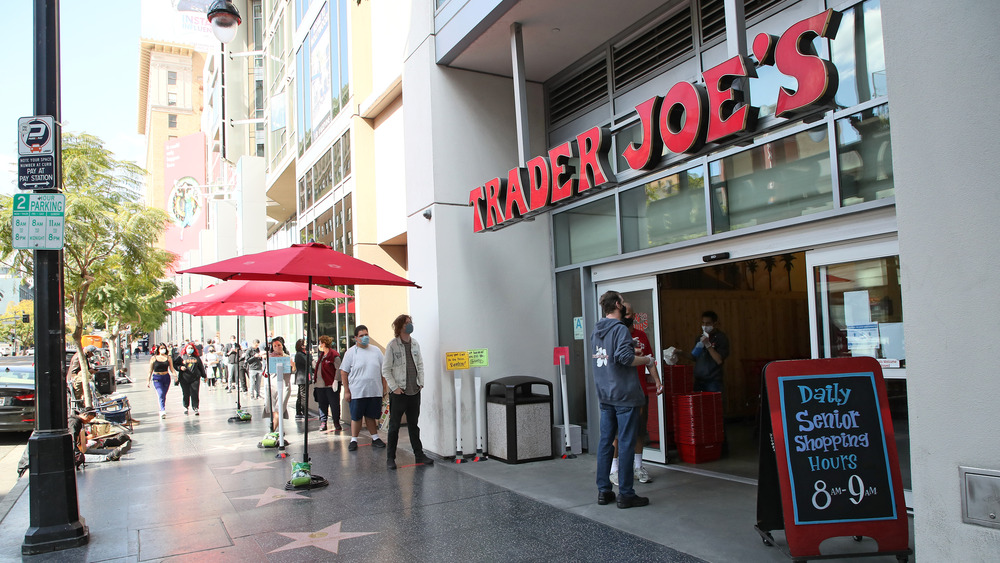 trader joe's in Hollywood California  