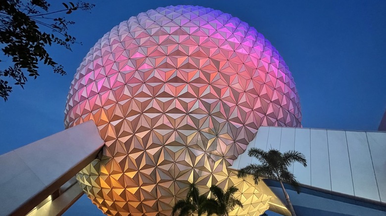 spaceship earth walt disney world epcot