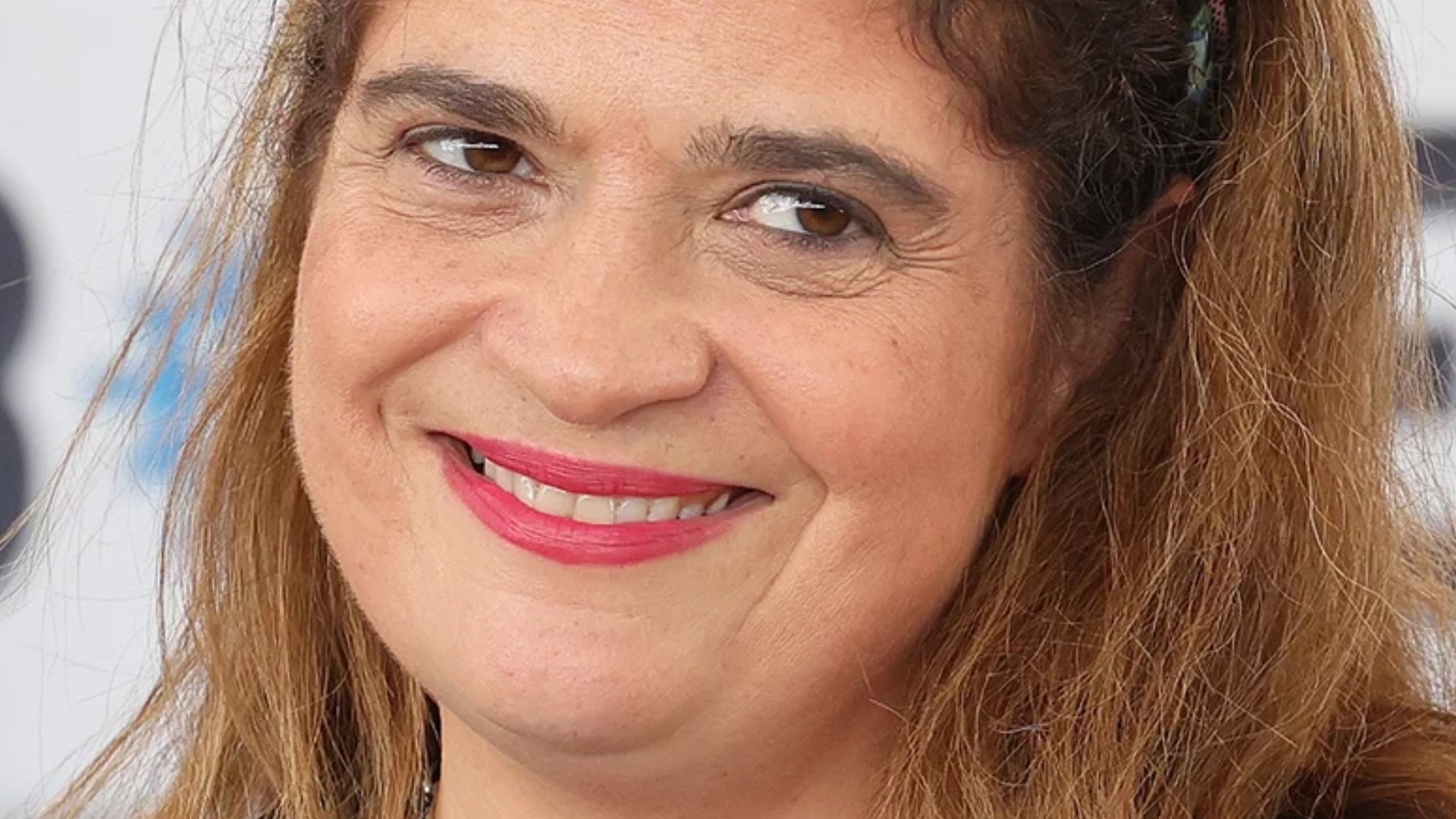 The 1970s Cheese & Bran Drink That Bewildered Alex Guarnaschelli