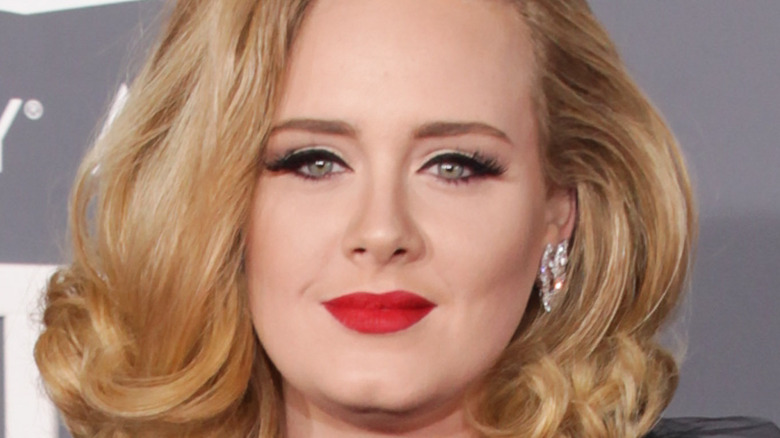 Adele wearing red lipstick