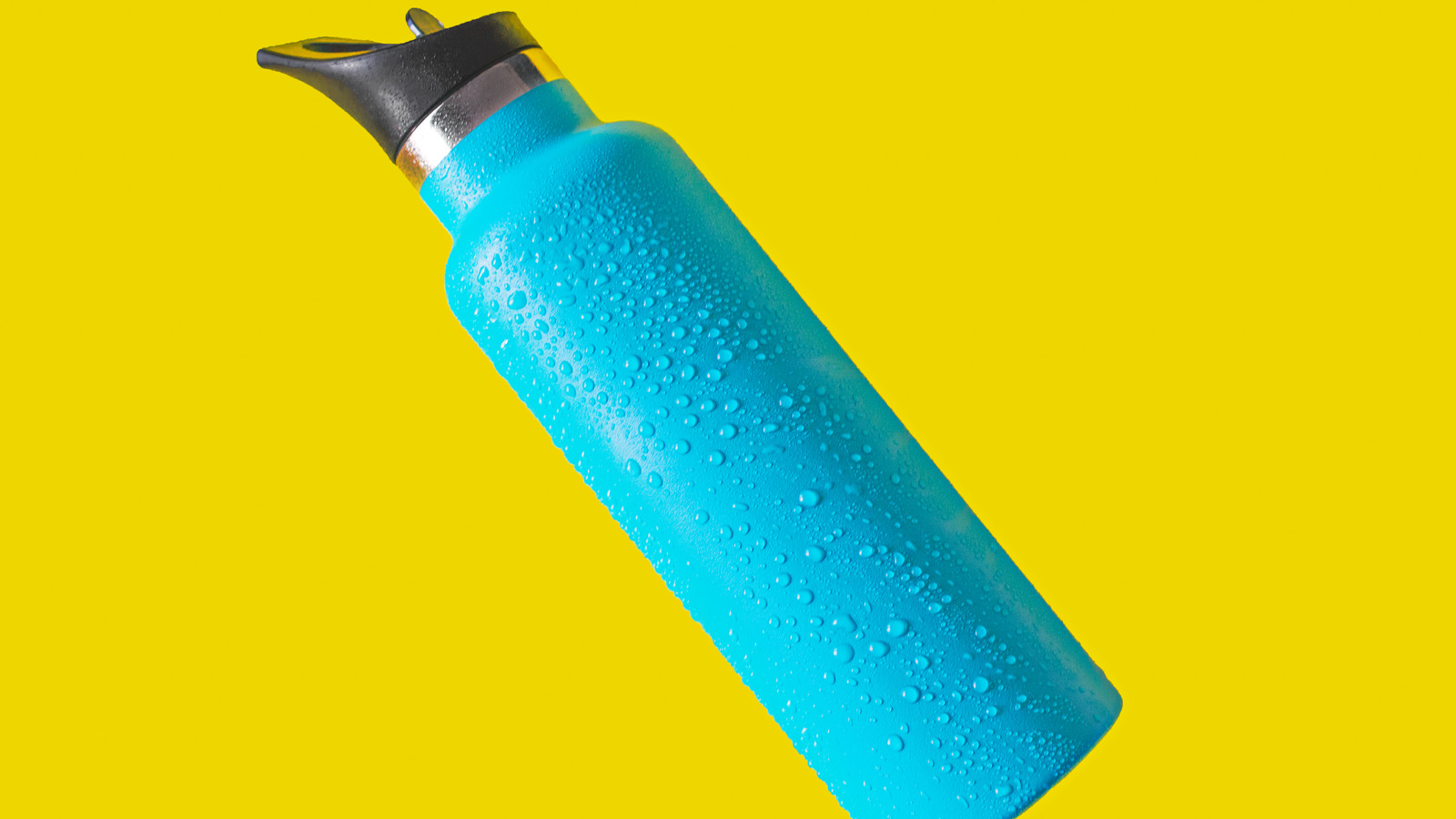 Introducing the Rotera Hydration Series. This totally touch-free,  leak-proof water bottle was designed so you never have to lay a finger on…