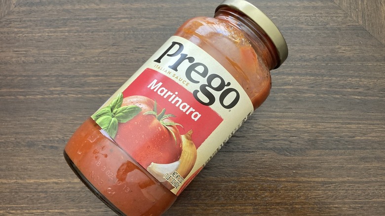 Jar of Prego marinara sauce
